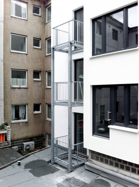 Balkonanlage Hotel Köln Hämergasse